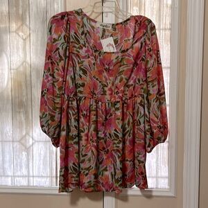 New never worn square neck floral blouse